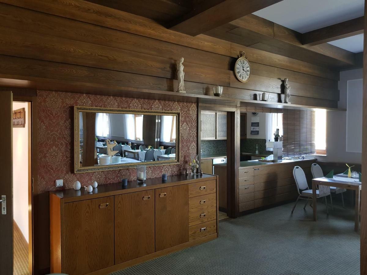 Hotel Restaurant Klostermuehle Ройтлінген Екстер'єр фото